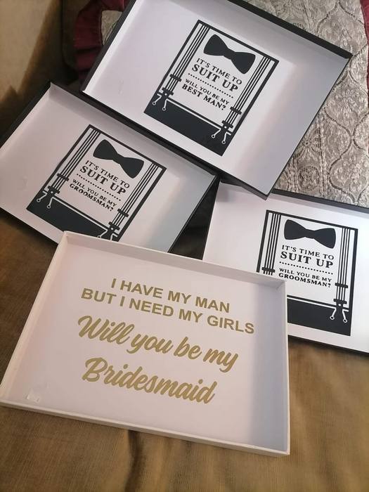 Printed gift boxes asking will you be my best man, groomsman and bridesmaid