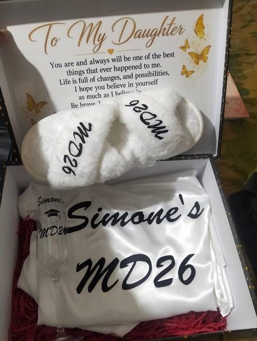 Graduation gift box holding a printed To My Daughter card, slippers, a satin robe and a flute, all personalised Simone's MD26